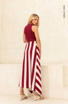 Conjunto Saia Midi Listrada E Cropped Bordô