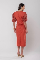Conjunto de Saia e Blusa com Decote V Vermelho